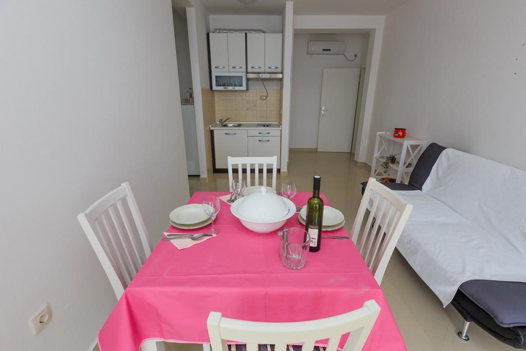 Apartments Rogulj Rogoznica  Habitación foto