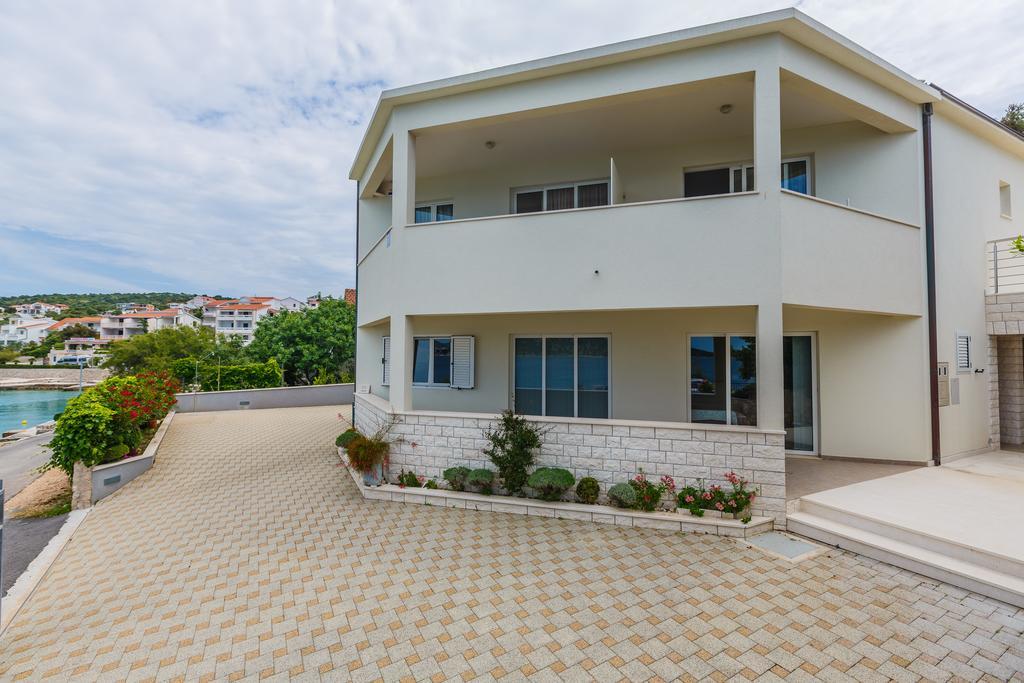 Apartments Rogulj Rogoznica  Exterior foto